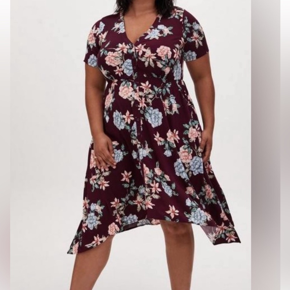 NWT Torrid Midi Challis Shirt Dress - Burgundy Floral- Size 4x! Pockets